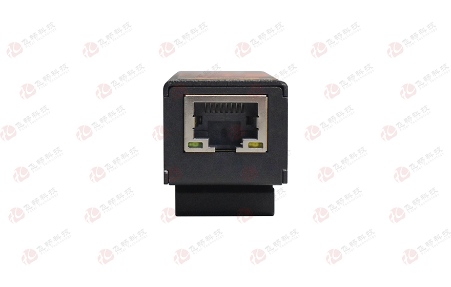 飛暢科技-口紅型工業(yè)軌式1路RS485或RS232 串口服務器